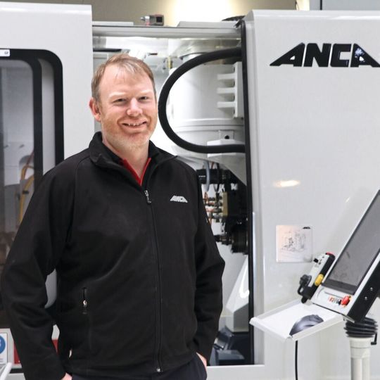 Edmund Boland, neuer Geschäftsführer der Anca Europe GmbH: «Ich bin begeistert, ein Teil dieses kompetenten Teams in einem so wichtigen Markt zu sein. Anca liegt mir im Blut: Dank der jahrelangen Erfahrung in unserer australischen Zentrale kenne ich unsere Geschäftsabläufe wie meine Westentasche. Dieses Wissen wird mir helfen, die Fähigkeiten des europäischen Teams weiterzuentwickeln, um unsere Kunden noch besser unterstützen zu können.» Edmund Boland, neuer Geschäftsführer der Anca Europe GmbH: «Ich bin begeistert, ein Teil dieses kompetenten Teams in einem so wichtigen Markt zu sein. Anca liegt mir im Blut: Dank der jahrelangen Erfahrung in unserer australischen Zentrale kenne ich unsere Geschäftsabläufe wie meine Westentasche. Dieses Wissen wird mir helfen, die Fähigkeiten des europäischen Teams weiterzuentwickeln, um unsere Kunden noch besser unterstützen zu können.»