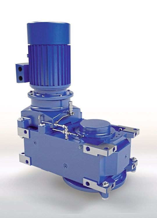 Der neue Adapter für die Maxxdrive-Industriegetriebe reduziert die Bauteile und erhöht die Betriebssicherheit. Der neue Adapter für die Maxxdrive-Industriegetriebe reduziert die Bauteile und erhöht die Betriebssicherheit.