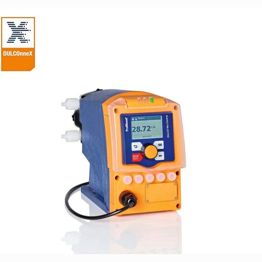 Die neue Schlauchdosierpumpe DULCO flex Control - DFXa dosiert von 6 ml/h bis zu 65 l/h bei einem Gegendruck von bis zu 7 bar Die neue Schlauchdosierpumpe DULCO flex Control - DFXa dosiert von 6 ml/h bis zu 65 l/h bei einem Gegendruck von bis zu 7 bar