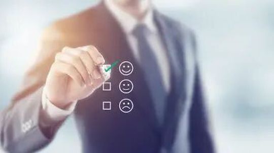 Ein neuer App-Store für die Industrie ist das erste Ergebnis der Arbeit der Open Industry 4.0 Alliance. Geeignete Apps sollen unabhängig von der Hardware zukünftig von dort herunter geladen werden können. Ein neuer App-Store für die Industrie ist das erste Ergebnis der Arbeit der Open Industry 4.0 Alliance. Geeignete Apps sollen unabhängig von der Hardware zukünftig von dort herunter geladen werden können.