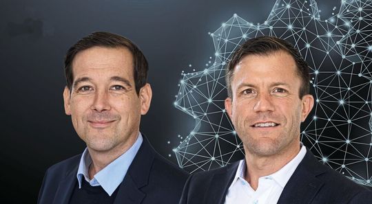 Innoteq Messeleiter David von Büren (links) und Pascal Blanc, Bereichsleiter Fach- und Gastmessen der Messe Bern. Innoteq Messeleiter David von Büren (links) und Pascal Blanc, Bereichsleiter Fach- und Gastmessen der Messe Bern.