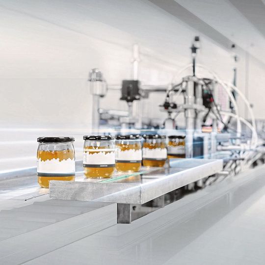 Das EPDM Foodpro E75F1 kann als Dichtungsmaterial im Lebensmittelkontakt und bei anderen sensiblen Anwendungen eingesetzt werden. Das EPDM Foodpro E75F1 kann als Dichtungsmaterial im Lebensmittelkontakt und bei anderen sensiblen Anwendungen eingesetzt werden.