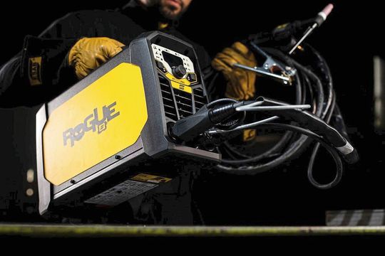 Esab zeigt auf seiner virtuellen Hausmesse die aktuellen Lösungen zum Schweißen & Schneiden. Esab zeigt auf seiner virtuellen Hausmesse die aktuellen Lösungen zum Schweißen & Schneiden.