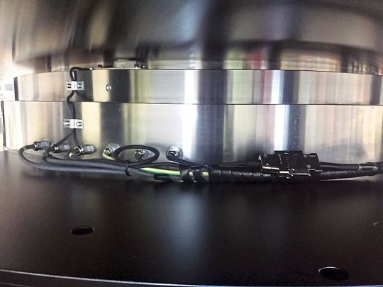 Verbaute Drehverbindung im Bearbeitungstisch.