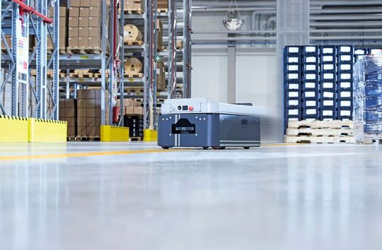 Wirtschaftliche Sicherheitslösung für Hersteller kleiner fahrerloser und spurgeführter AGV: der Sensor „scanGrid2“. Wirtschaftliche Sicherheitslösung für Hersteller kleiner fahrerloser und spurgeführter AGV: der Sensor „scanGrid2“.