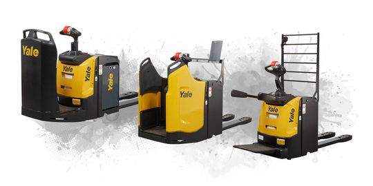 Diese drei neuen Elektro-Gabelhubwagen mit Plattform hat Yale für mittelschwere bis schwere Anwendungen konzipiert. Der Hersteller betont vor allem die Manövrierfähigkeit und die Ergonomie. Diese drei neuen Elektro-Gabelhubwagen mit Plattform hat Yale für mittelschwere bis schwere Anwendungen konzipiert. Der Hersteller betont vor allem die Manövrierfähigkeit und die Ergonomie.