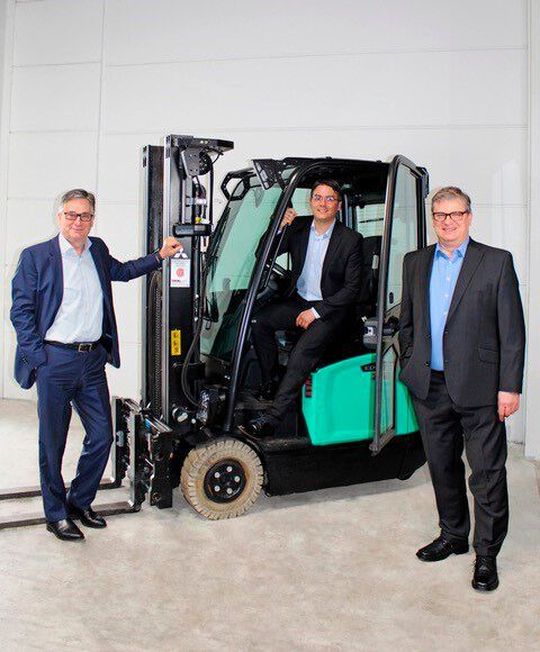 Neuausrichtung bei Logisnext mit neuem Führungsteam (v.l.): Geschäftsführer Detlef Wichert, kaufmännischer Leiter Daniel Matas und Serviceleiter Stefan Märtins. Neuausrichtung bei Logisnext mit neuem Führungsteam (v.l.): Geschäftsführer Detlef Wichert, kaufmännischer Leiter Daniel Matas und Serviceleiter Stefan Märtins.