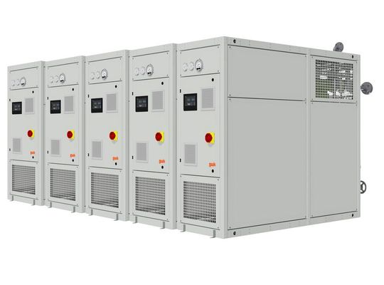 Auch Temperiergeräte von gwk Gesellschaft Wärme-Kältetechnik hat sich Technotrans SE ins Haus gehohlt, um seine Kunststoff-Verarbeitungskompetenz in Sachen E-Mobilität zu stärken. Diese anschlussfertigen Heiz-Kühlgeräte heizen Medien auf 200 Grad Celsius. Auch Temperiergeräte von gwk Gesellschaft Wärme-Kältetechnik hat sich Technotrans SE ins Haus gehohlt, um seine Kunststoff-Verarbeitungskompetenz in Sachen E-Mobilität zu stärken. Diese anschlussfertigen Heiz-Kühlgeräte heizen Medien auf 200 Grad Celsius.