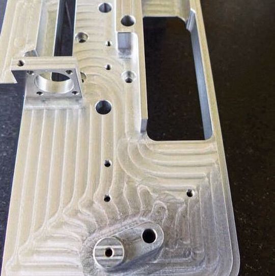 Production cycles of 500-600 pieces per year are called off from these components. Form and position tolerances of 2/100 mm are required. Production cycles of 500-600 pieces per year are called off from these components. Form and position tolerances of 2/100 mm are required.