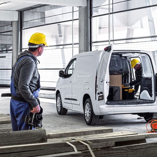 Ce qui démarque véritablement le Proace City de tous les autres utilitaires ? Sa garantie, car Toyota propose une garantie de 10 ans ou 160 000 km. Ce qui démarque véritablement le Proace City de tous les autres utilitaires ? Sa garantie, car Toyota propose une garantie de 10 ans ou 160 000 km.