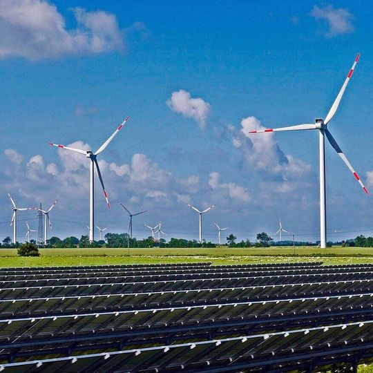 Mit der Initiative Chemistry4Climate sollen gemeinsame Handlungsempfehlungen zum Klimaschutz für die Bundesregierung entwickelt werden. Mit der Initiative Chemistry4Climate sollen gemeinsame Handlungsempfehlungen zum Klimaschutz für die Bundesregierung entwickelt werden.