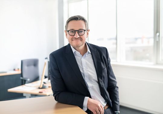 Will für seine neuen Kunden aus der Logistik echten Mehrwert entwickeln: Q.beyond-CEO Jürgen Hermann. Will für seine neuen Kunden aus der Logistik echten Mehrwert entwickeln: Q.beyond-CEO Jürgen Hermann.