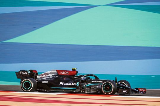 Siegertyp: Der Mercedes-AMG F1 W12 E Performance wurde mit Material der Axalta-Premiummarke Spies Hecker lackiert. Siegertyp: Der Mercedes-AMG F1 W12 E Performance wurde mit Material der Axalta-Premiummarke Spies Hecker lackiert.