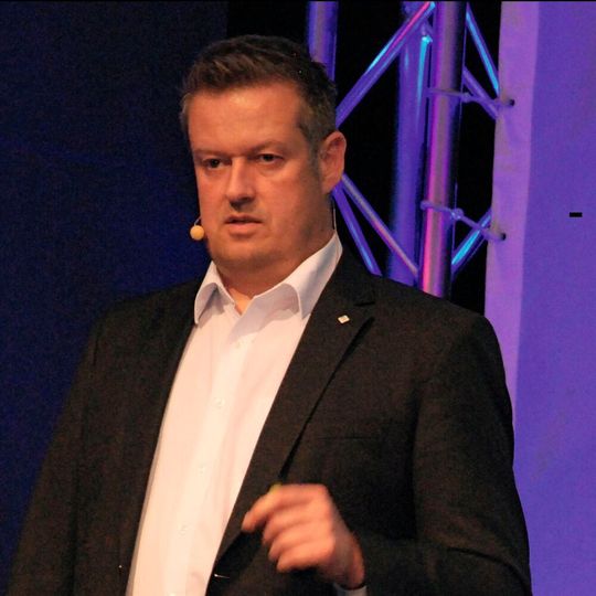 Rechtsanwalt Henning Hamann kommentiert die HUK-Strategie zu Wiederbeschaffungswerten. Rechtsanwalt Henning Hamann kommentiert die HUK-Strategie zu Wiederbeschaffungswerten.
