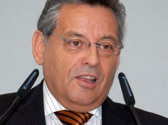 Karl-Heinz Dullinger, Vertrieb Ausland bei Klinkhammer Förderanlagen GmbH: „Die Einheiten im Greifen und Kommissionieren werden immer kleiner. Das Item-Picking nimmt deutlich zu, auch das bringt eine gewisse Komplexität.“ Karl-Heinz Dullinger, Vertrieb Ausland bei Klinkhammer Förderanlagen GmbH: „Die Einheiten im Greifen und Kommissionieren werden immer kleiner. Das Item-Picking nimmt deutlich zu, auch das bringt eine gewisse Komplexität.“