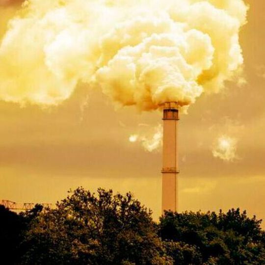 This innovative carbon recycling approach thereby reduces CO2 emissions from the industrial site and keeps fossil resources in the ground. This innovative carbon recycling approach thereby reduces CO2 emissions from the industrial site and keeps fossil resources in the ground.