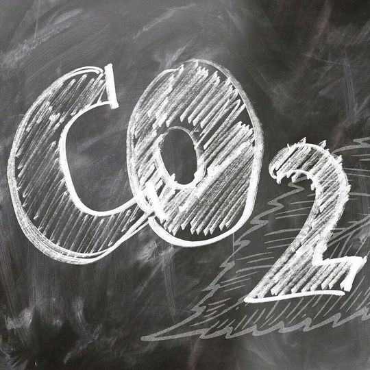 Das BAM erforscht, wie sich aus dem Klimagas nachhaltig Chemikalien gewinnen lassen. Das BAM erforscht, wie sich aus dem Klimagas nachhaltig Chemikalien gewinnen lassen.