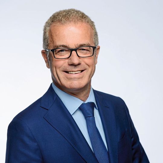Jürgen Löhle ist Geschäftsführer von Consilio Consulting Schweiz GmbH. Jürgen Löhle ist Geschäftsführer von Consilio Consulting Schweiz GmbH.