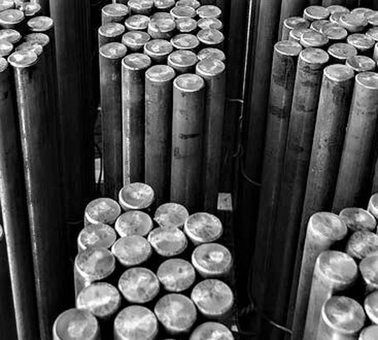 Stahl zu bekommen, ist derzeit nicht so einfach, sagt der Wirtschaftsverband Stahl und Metallprodukte WSM. Rund 98 Prozent der Stahl- und Metallverarbeiter in Deutschland fehlt deshalb Material für ihre Produktion, heißt es. Stahl zu bekommen, ist derzeit nicht so einfach, sagt der Wirtschaftsverband Stahl und Metallprodukte WSM. Rund 98 Prozent der Stahl- und Metallverarbeiter in Deutschland fehlt deshalb Material für ihre Produktion, heißt es.