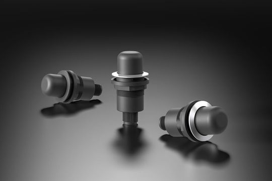 Der neue 3-Stellungs-Zustimmtaster der Baureihe Shortron connect lässt sich schnell montieren.