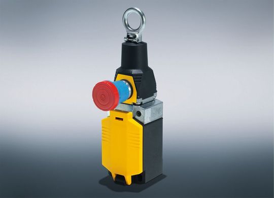 Mit 30 Metern Seillänge bietet der Seilzugschalter PSENrope mini von Pilz einen zuverlässigen und kosteneffizienten Not-Halt für ausgedehnte Förderband-Anwendungen.