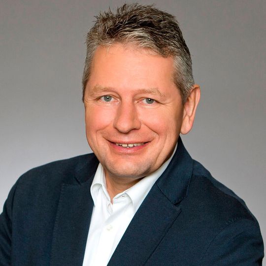 Derk Steffens, Geschäftsführer bei Brainworks, will mit den Untangle-Lösungen den deutschsprachigen Mittelstandsmarkt erreichen. Derk Steffens, Geschäftsführer bei Brainworks, will mit den Untangle-Lösungen den deutschsprachigen Mittelstandsmarkt erreichen.