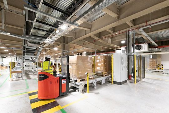 Soll die Prozesse rund um Systeme der innerbetrieblichen Fördertechnik verschlanken: das „Dematic Conveyor ConfiKIT“. Soll die Prozesse rund um Systeme der innerbetrieblichen Fördertechnik verschlanken: das „Dematic Conveyor ConfiKIT“.