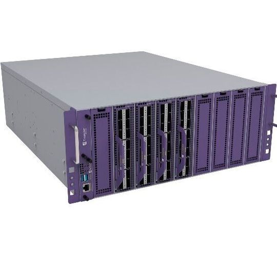 Die Sichtbarkeitsplattform Extreme 9920 hat eine Übertragungsgeschwindigkeit von 12,8 Terabit pro Sekunde. Die Sichtbarkeitsplattform Extreme 9920 hat eine Übertragungsgeschwindigkeit von 12,8 Terabit pro Sekunde.