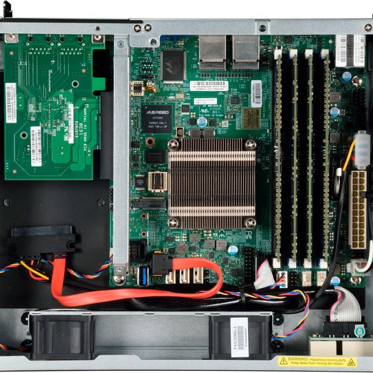 Siewert & Kau hat Server, Workstations und Komponenten von Supermicro ins Portfolio aufgenommen. Siewert & Kau hat Server, Workstations und Komponenten von Supermicro ins Portfolio aufgenommen.