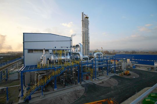 Die Zusammenarbeit zwischen Thyssenkrupp und MAN umfasst den autonomen Betrieb von Kompressorensträngen für Salpetersäureanlagen und weitere Anwendungen. Die Zusammenarbeit zwischen Thyssenkrupp und MAN umfasst den autonomen Betrieb von Kompressorensträngen für Salpetersäureanlagen und weitere Anwendungen.