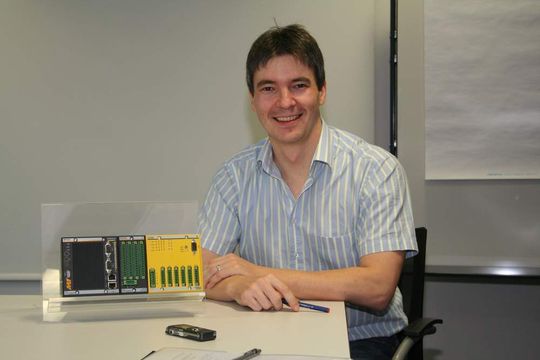 Jürgen Malin, Projektleiter Safety, Bachmann electronic: „Es lohnt sich die verbleibende Zeit bis zum Inkrafttreten der neuen Regeln zu nutzen.“ Jürgen Malin, Projektleiter Safety, Bachmann electronic: „Es lohnt sich die verbleibende Zeit bis zum Inkrafttreten der neuen Regeln zu nutzen.“