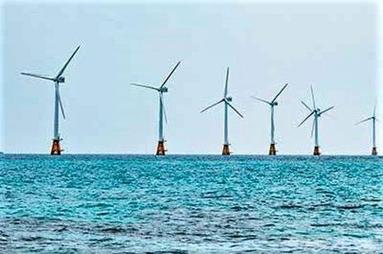 Der zukünftige Vattenfall-Windpark Hollandse Kust Zuid (HKZ) gehört jetzt zu großen Teilen der BASF, wie der Chemikonzern heute mitteilt. Und so könnte er mal aussehen. Gebaut wird er ab Juli 2021. Der zukünftige Vattenfall-Windpark Hollandse Kust Zuid (HKZ) gehört jetzt zu großen Teilen der BASF, wie der Chemikonzern heute mitteilt. Und so könnte er mal aussehen. Gebaut wird er ab Juli 2021.