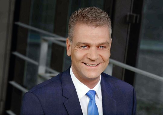 Seit dem 1. Januar 2020 ist Prof. Christian Brecher, Leiter des Lehrstuhls für Werkzeugmaschinen am Werkzeugmaschinenlabor (WZL) der RWTH Aachen, neuer Präsident der Wissenschaftlichen Gesellschaft für Produktionstechnik (WGP). Seit dem 1. Januar 2020 ist Prof. Christian Brecher, Leiter des Lehrstuhls für Werkzeugmaschinen am Werkzeugmaschinenlabor (WZL) der RWTH Aachen, neuer Präsident der Wissenschaftlichen Gesellschaft für Produktionstechnik (WGP).