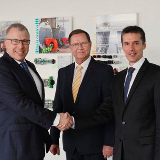 Hans Ruckstuhl, der die Firma seit der Gründung 2013 geleitet hat, zieht sich nun aus dem operativen Geschäft zurück und nimmt Einsitz im Verwaltungsrat. Er übergibt die Geschäftsleitung per April 2019 an Matthias Russenberger. Hans Ruckstuhl, der die Firma seit der Gründung 2013 geleitet hat, zieht sich nun aus dem operativen Geschäft zurück und nimmt Einsitz im Verwaltungsrat. Er übergibt die Geschäftsleitung per April 2019 an Matthias Russenberger.