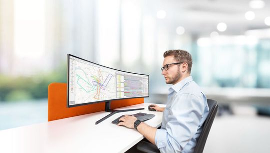 Dispo-Cockpit: Hier ist die Frachtführeroptimierung direkt integriert. Nach nur wenigen Klicks (oder per Drag-and-drop) werden die zu erwartenden Kosten angezeigt – sowohl für Einzelaufträge als auch für mehrere Touren. Dispo-Cockpit: Hier ist die Frachtführeroptimierung direkt integriert. Nach nur wenigen Klicks (oder per Drag-and-drop) werden die zu erwartenden Kosten angezeigt – sowohl für Einzelaufträge als auch für mehrere Touren.