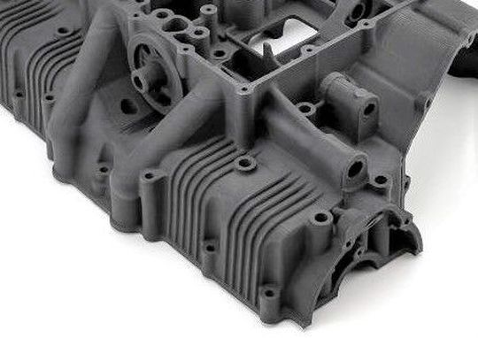Dieses additiv gefertigte Kunststoffteil besteht aus dem neuen 3D-druckbaren Material „Extreme Carbon Fiber+PA12“, das Weerg jetzt entwickelt hat. Passende Drucker gibt es auch dafür. Dieses additiv gefertigte Kunststoffteil besteht aus dem neuen 3D-druckbaren Material „Extreme Carbon Fiber+PA12“, das Weerg jetzt entwickelt hat. Passende Drucker gibt es auch dafür.