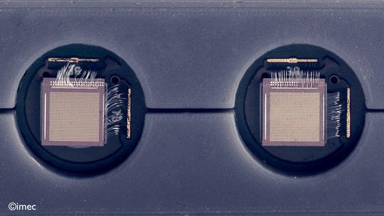 Two pMUT sensors integrated in an ultrasound probe demonstrator. Two pMUT sensors integrated in an ultrasound probe demonstrator.