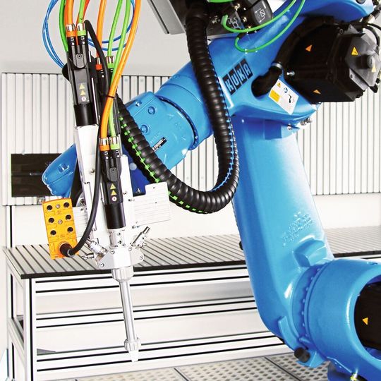Le vipro-DUOMIX est très compact, idéal pour l’assemblage dans des cellules robotisées et pour des applications automatisées. Le vipro-DUOMIX est très compact, idéal pour l’assemblage dans des cellules robotisées et pour des applications automatisées.