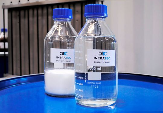 Abgefülltes E-Fuel und E-Product