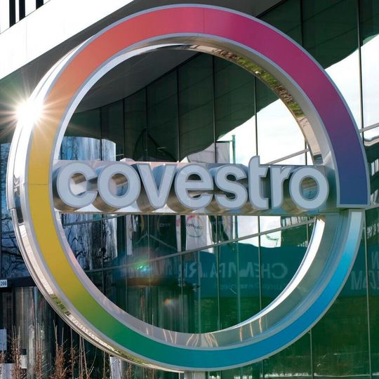 Die neuen Prognosen von Covestro liegen über den vom Unternehmen zur Verfügung gestellten durchschnittlichen Analystenschätzungen. Die neuen Prognosen von Covestro liegen über den vom Unternehmen zur Verfügung gestellten durchschnittlichen Analystenschätzungen.