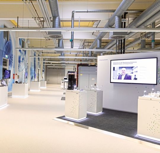 Der Eingang zum 1.200 Quadratmeter großen Demoraum, des Medical Solutions Centers. Der Eingang zum 1.200 Quadratmeter großen Demoraum, des Medical Solutions Centers.