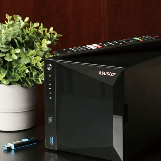 Asustor hat mit der Drivestor-Pro-Reihe neue NAS-Systeme für Heimnetze auf den Markt gebracht. Asustor hat mit der Drivestor-Pro-Reihe neue NAS-Systeme für Heimnetze auf den Markt gebracht.