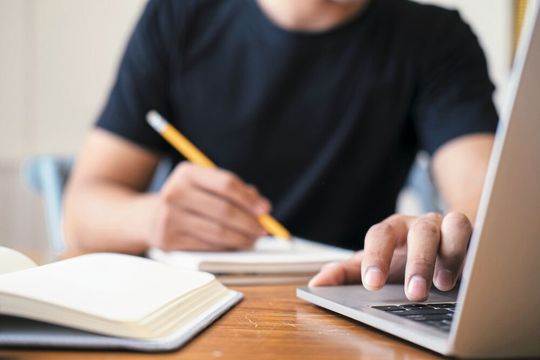 Könnte bald schon Normalität für Konstrukteure und Ingenieure sein: die Weiterbildung am eigenen Laptop von zu Hause aus. Könnte bald schon Normalität für Konstrukteure und Ingenieure sein: die Weiterbildung am eigenen Laptop von zu Hause aus.