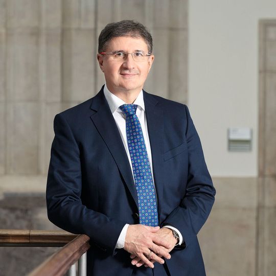 Thomas Popp, Amtschef der Sächsischen Staatskanzlei und CIO des Freistaates lädt den eGovernment Summit 2022 nach Dresden ein Thomas Popp, Amtschef der Sächsischen Staatskanzlei und CIO des Freistaates lädt den eGovernment Summit 2022 nach Dresden ein