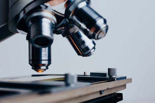 In der Präzisionsmontage optischer Systeme sind digitale Konzepte von hoher Bedeutung. In der Präzisionsmontage optischer Systeme sind digitale Konzepte von hoher Bedeutung.