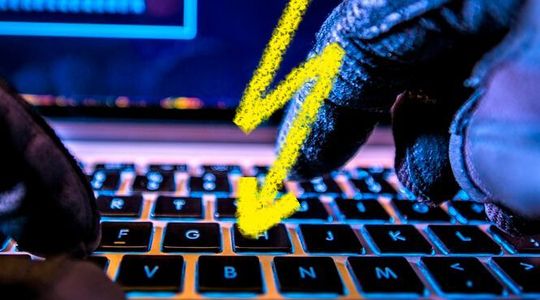 Abgeblitzt! Wer glaubt, dass Cyberkriminelle mindestens so pfiffig sind, wie Meister Hardison in Leverage, der sollte sich diese 5 dümmsten Cyberattacken mal näher anschauen, empfiehlt Sophos. Abgeblitzt! Wer glaubt, dass Cyberkriminelle mindestens so pfiffig sind, wie Meister Hardison in Leverage, der sollte sich diese 5 dümmsten Cyberattacken mal näher anschauen, empfiehlt Sophos.