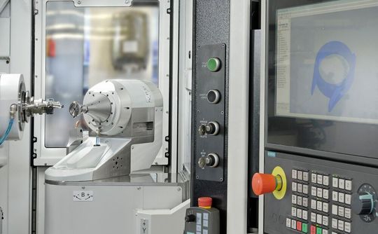 Wie der VDMA berichtet, wächst der deutsche Maschinenexport zweistellig – trotz straff gespannter Lieferketten. Im ersten Halbjahr 2021 konnte man demnach um 11 Prozent zulegen. Wie der VDMA berichtet, wächst der deutsche Maschinenexport zweistellig – trotz straff gespannter Lieferketten. Im ersten Halbjahr 2021 konnte man demnach um 11 Prozent zulegen.