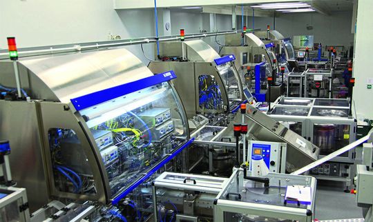 Mikron Automation ist spezialisiert auf die Konstruktion komplexer Fertigungszellen für die medizinische und pharmazeutische Industrie und setzt auf elektromechanische Fügesysteme von Kistler. Mikron Automation ist spezialisiert auf die Konstruktion komplexer Fertigungszellen für die medizinische und pharmazeutische Industrie und setzt auf elektromechanische Fügesysteme von Kistler.