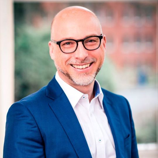 Prof. Dr. Carsten Suntrop, geschäftsführender Gesellschafter von CMC²: „Eigentlich möchte doch kein Kunde aus einer „Schmuddel-Lieferkette“ bedient werden.“ Prof. Dr. Carsten Suntrop, geschäftsführender Gesellschafter von CMC²: „Eigentlich möchte doch kein Kunde aus einer „Schmuddel-Lieferkette“ bedient werden.“