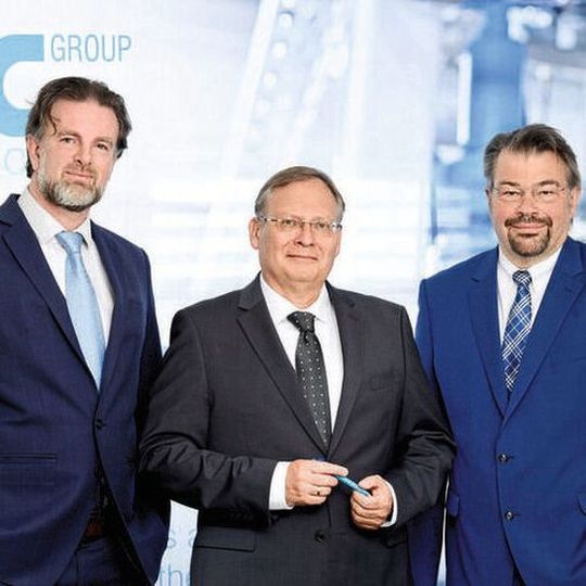 The new management of EPC Engineering & Technologies is pleased that a world market leader like Chimei has chosen EPC technology. From left to right: Karol Kerrane (Managing Director), Michael Streng (Technology Director), and Franz-Josef Willems (Managing Director). The new management of EPC Engineering & Technologies is pleased that a world market leader like Chimei has chosen EPC technology. From left to right: Karol Kerrane (Managing Director), Michael Streng (Technology Director), and Franz-Josef Willems (Managing Director).